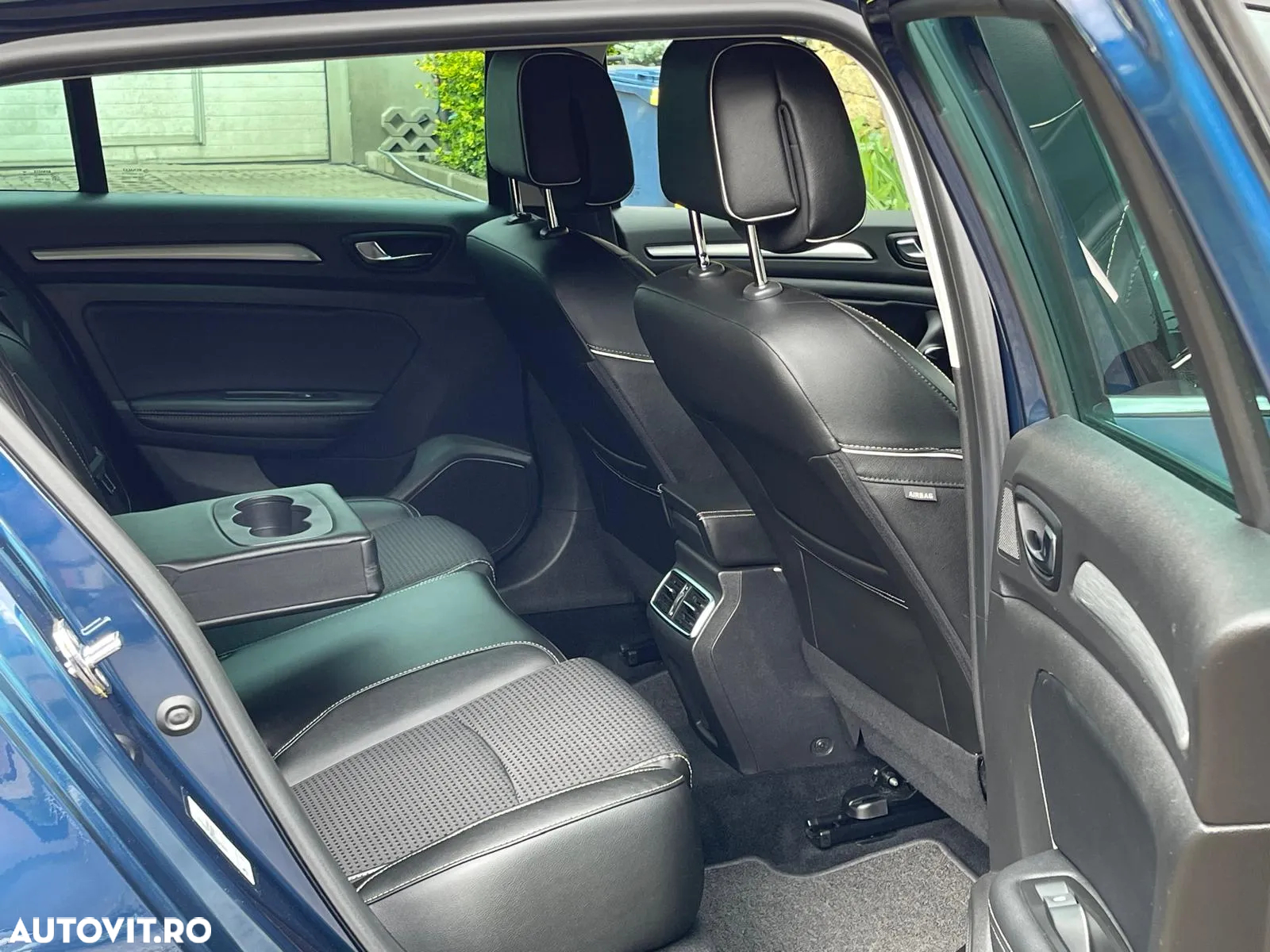 Renault Megane ENERGY dCi 110 EDC BOSE EDITION - 25
