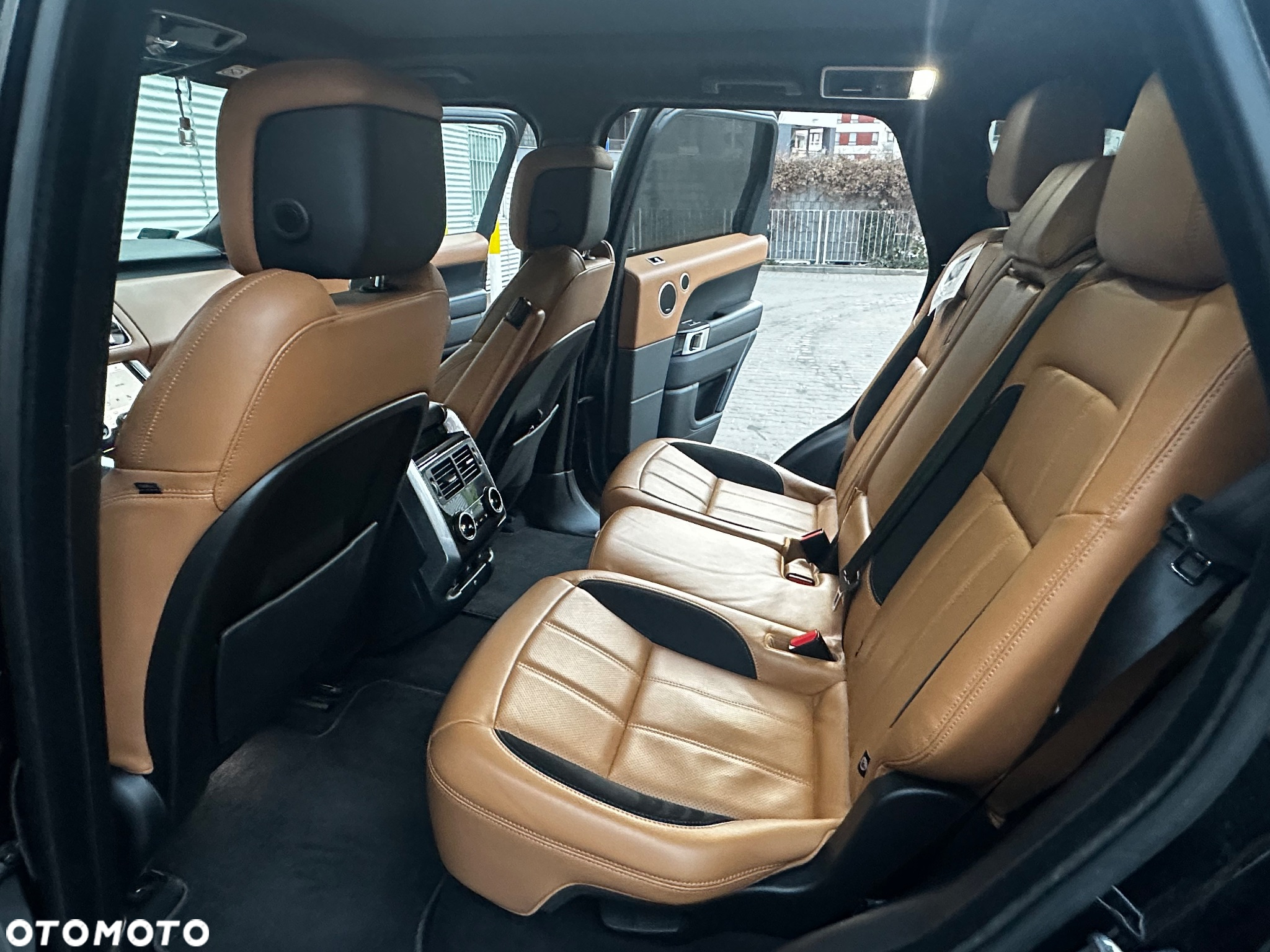 Land Rover Range Rover Sport - 26