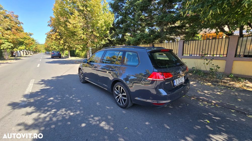 Volkswagen Golf - 14