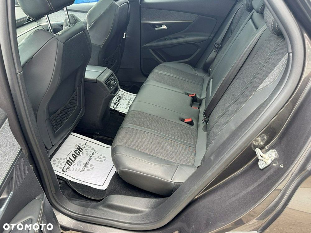 Peugeot 3008 - 21