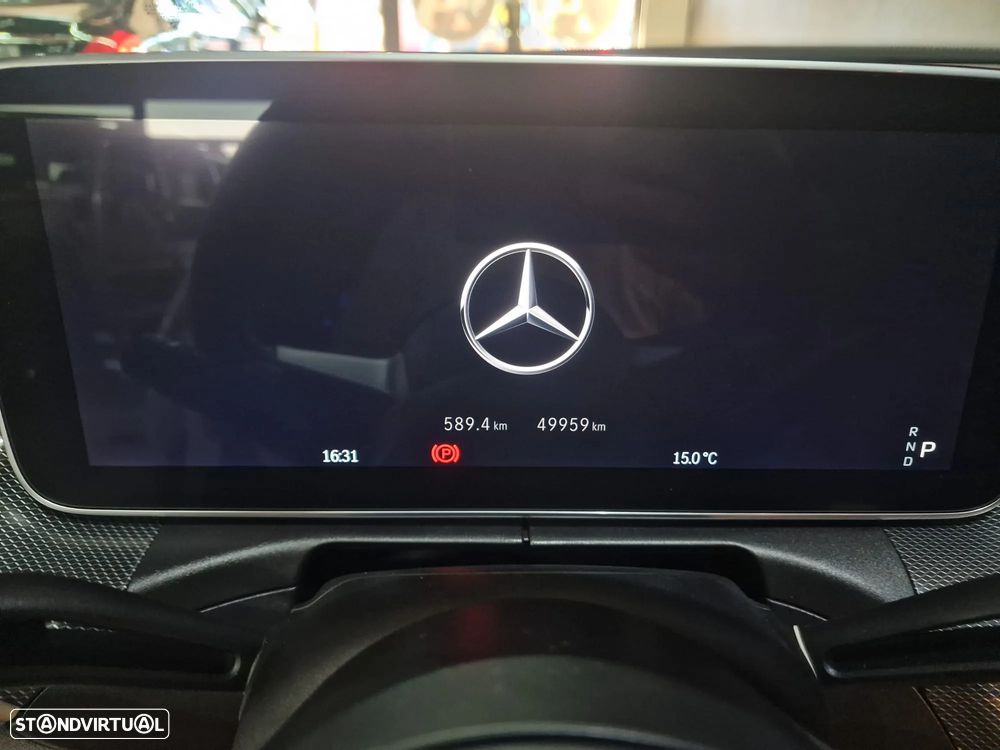 Mercedes-Benz C 300 e AMG Line - 12