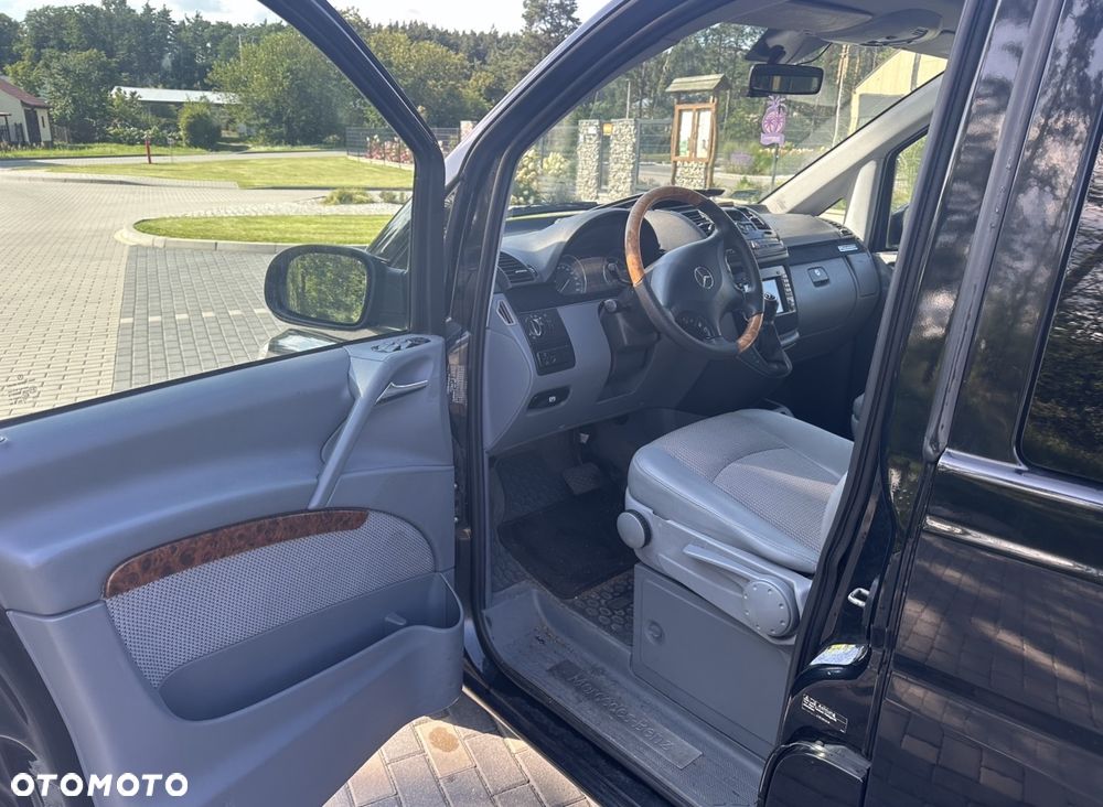 Mercedes-Benz Viano - 6