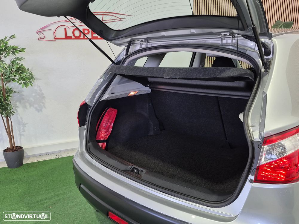 Nissan Qashqai 1.6 Acenta 17 - 9