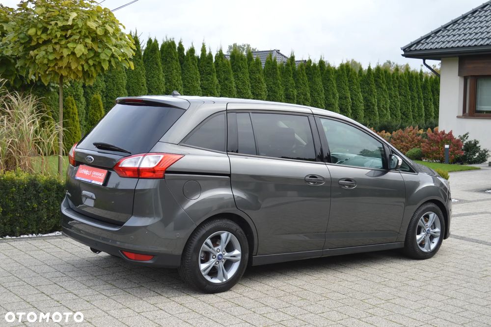 Ford Grand C-MAX - 4