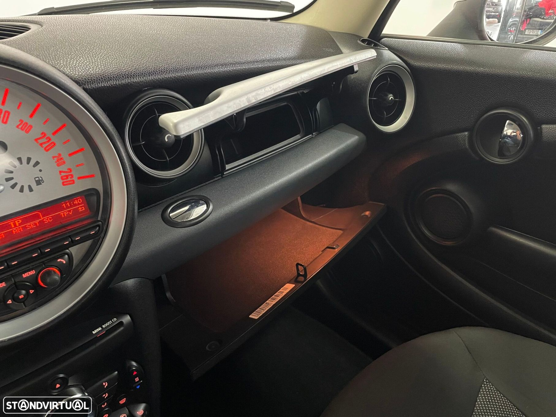 MINI 3 Portas Cooper D - 45