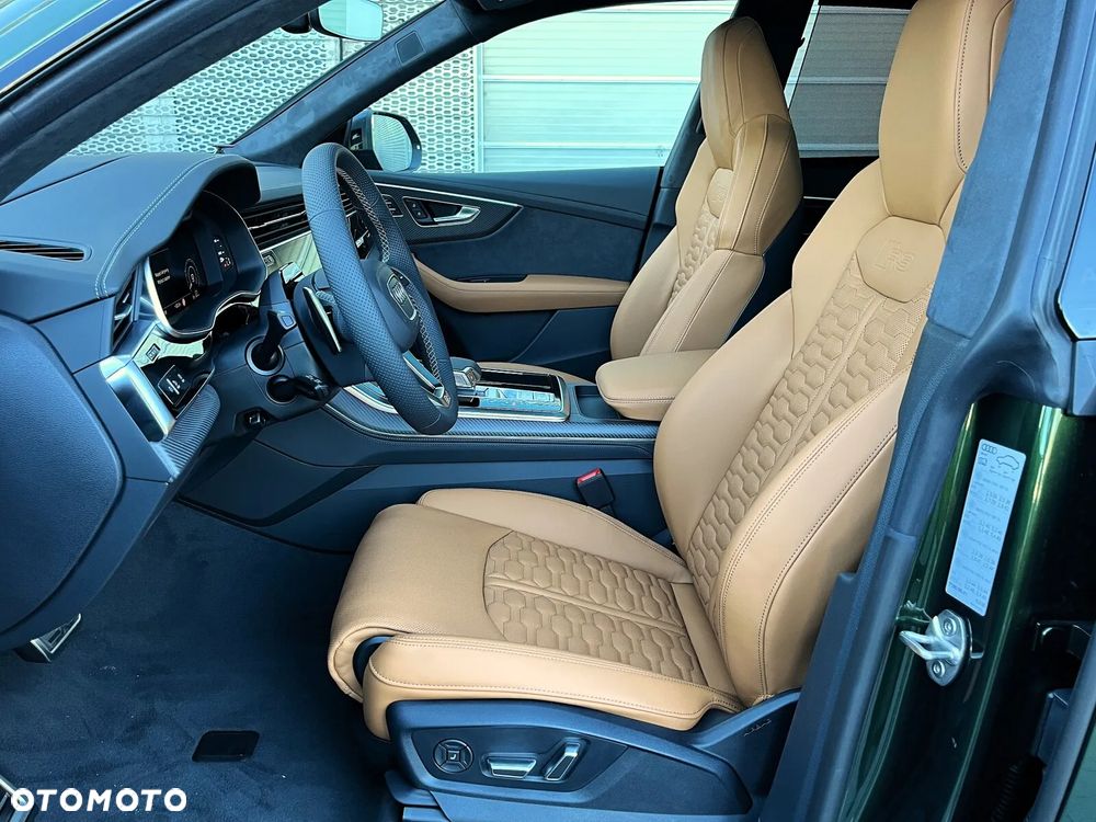 Audi RS Q8 - 15