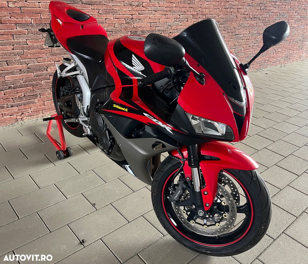 Honda CBR 600RR - 4