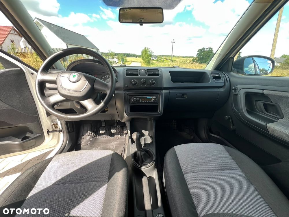 Skoda Fabia - 15