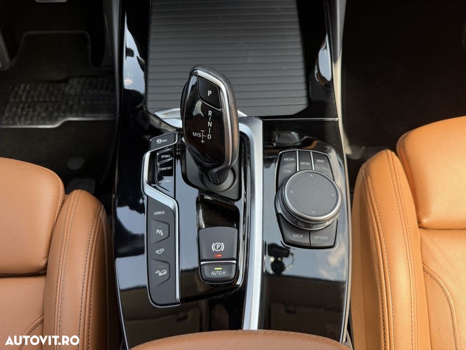 BMW X3 xDrive30e AT PHEV - 25