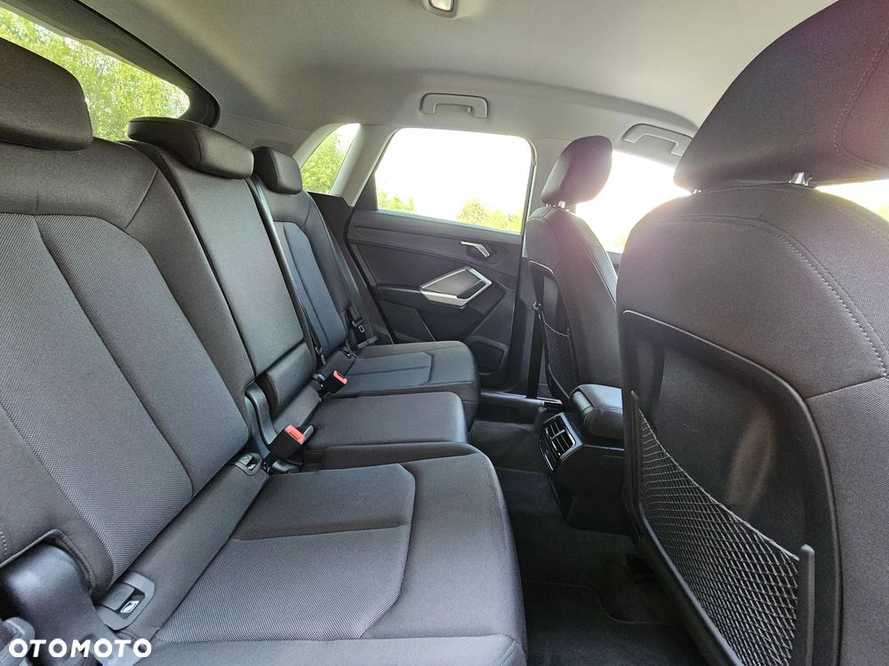 Audi Q3 35 TDI Quattro Advanced - 34