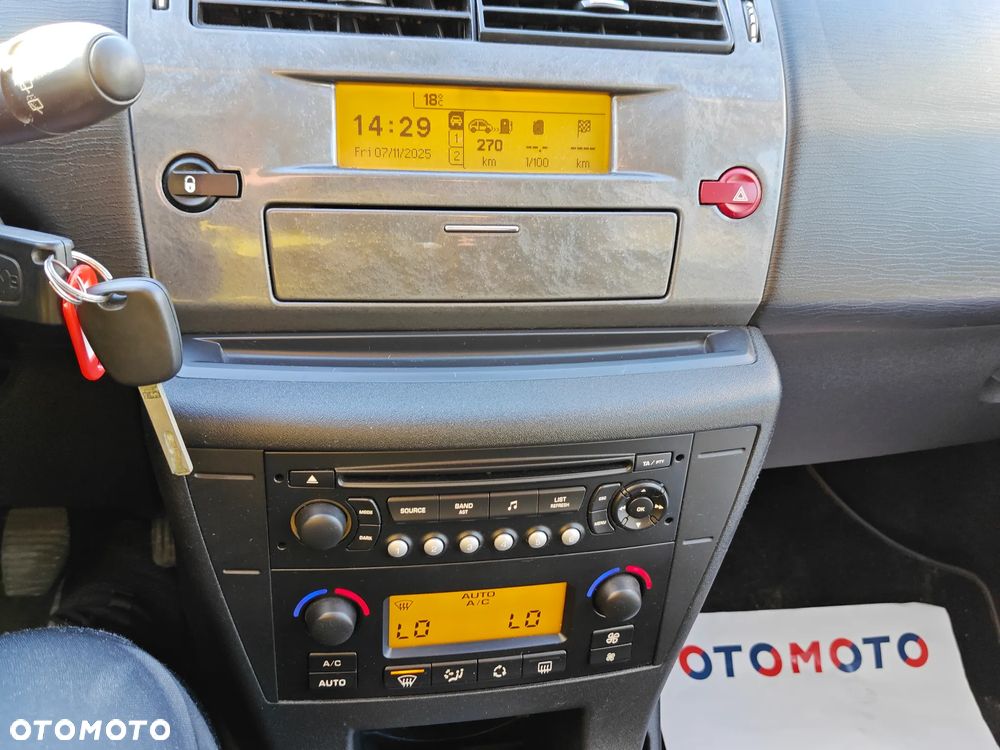 Citroën C4 1.6 HDi FAP Confort - 37