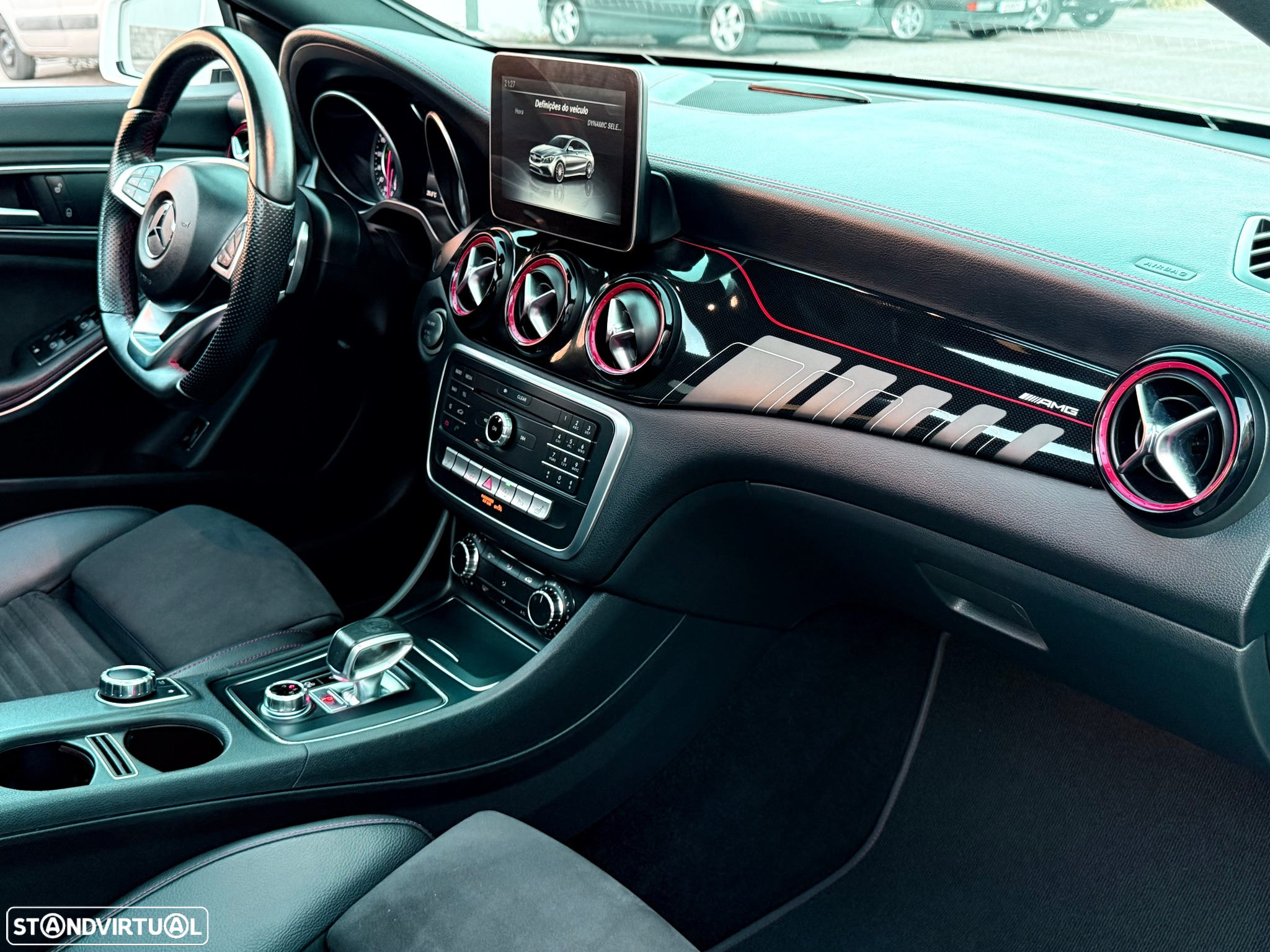Mercedes-Benz CLA 45 AMG 4Matic Shooting Brake Speedshift 7G-DCT Night Edition - 10