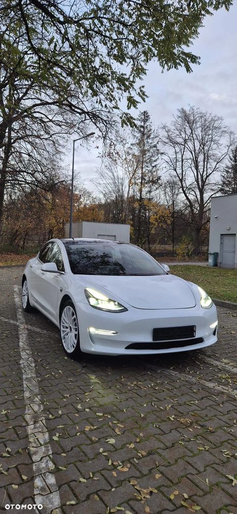 Tesla Model 3 - 22