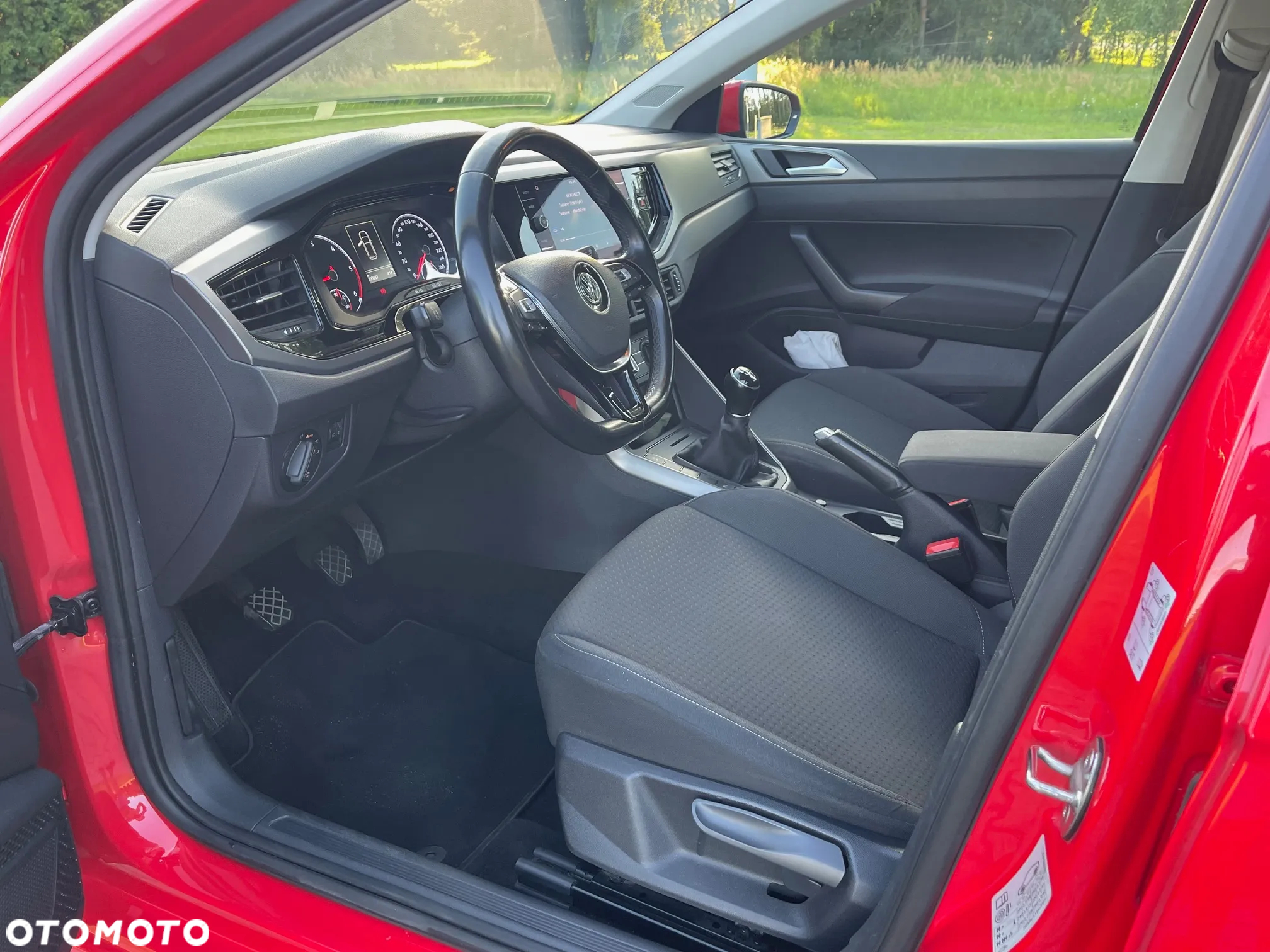 Volkswagen Polo 1.6 TDI SCR Comfortline - 8