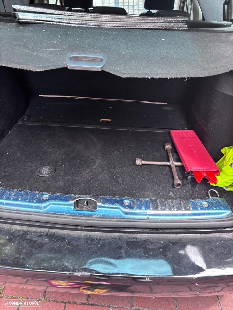 Peugeot 308 SW 1.6 HDi SE Navteq - 5