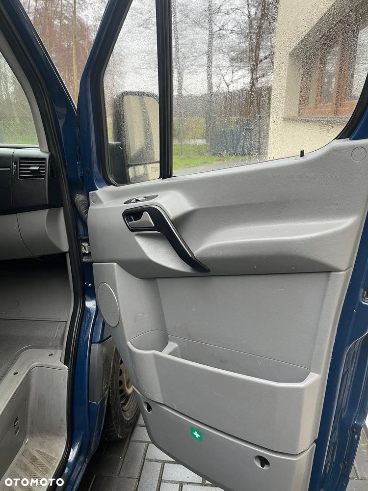 Mercedes-Benz Sprinter - 23