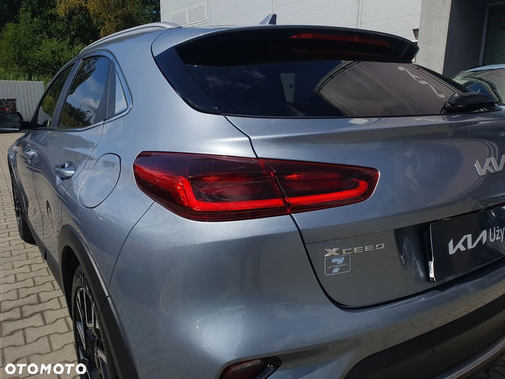 Kia XCeed 1.5 T-GDI M - 24