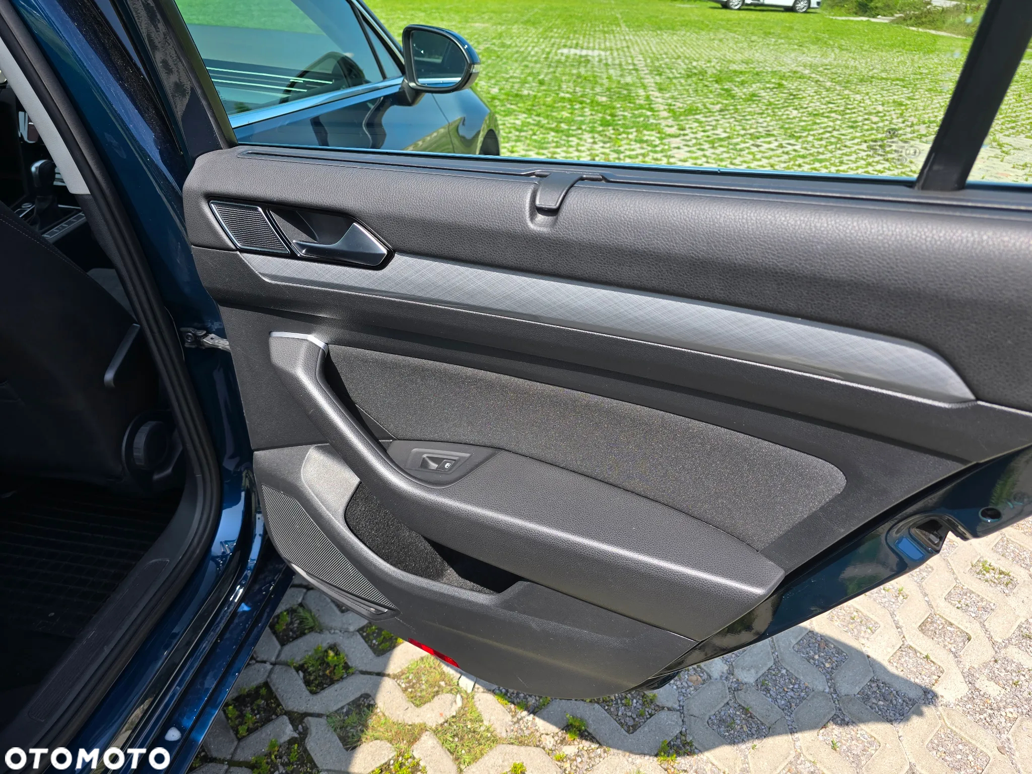 Volkswagen Passat 2.0 TDI EVO Business DSG - 30