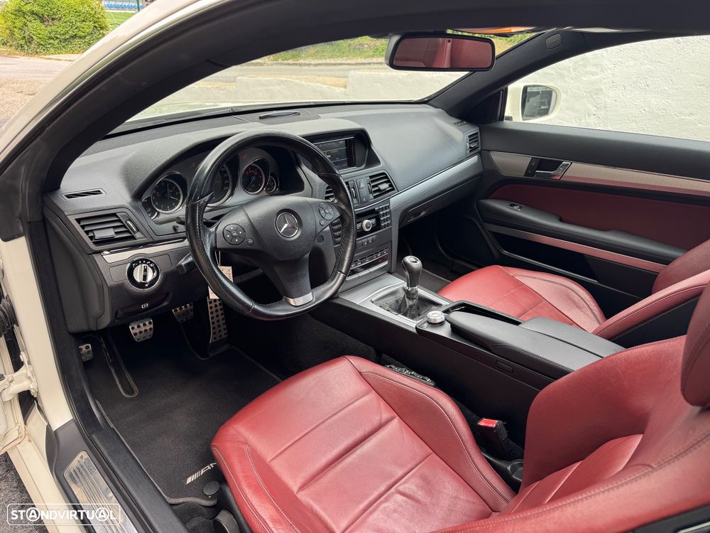 Mercedes-Benz E 250 CDi Avantgarde BlueEfficiency - 12