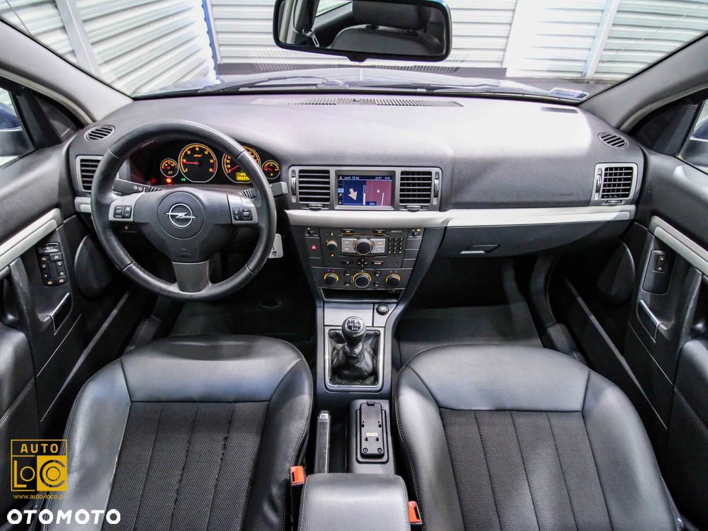 Opel Vectra 1.9 CDTI DPF Cosmo - 4