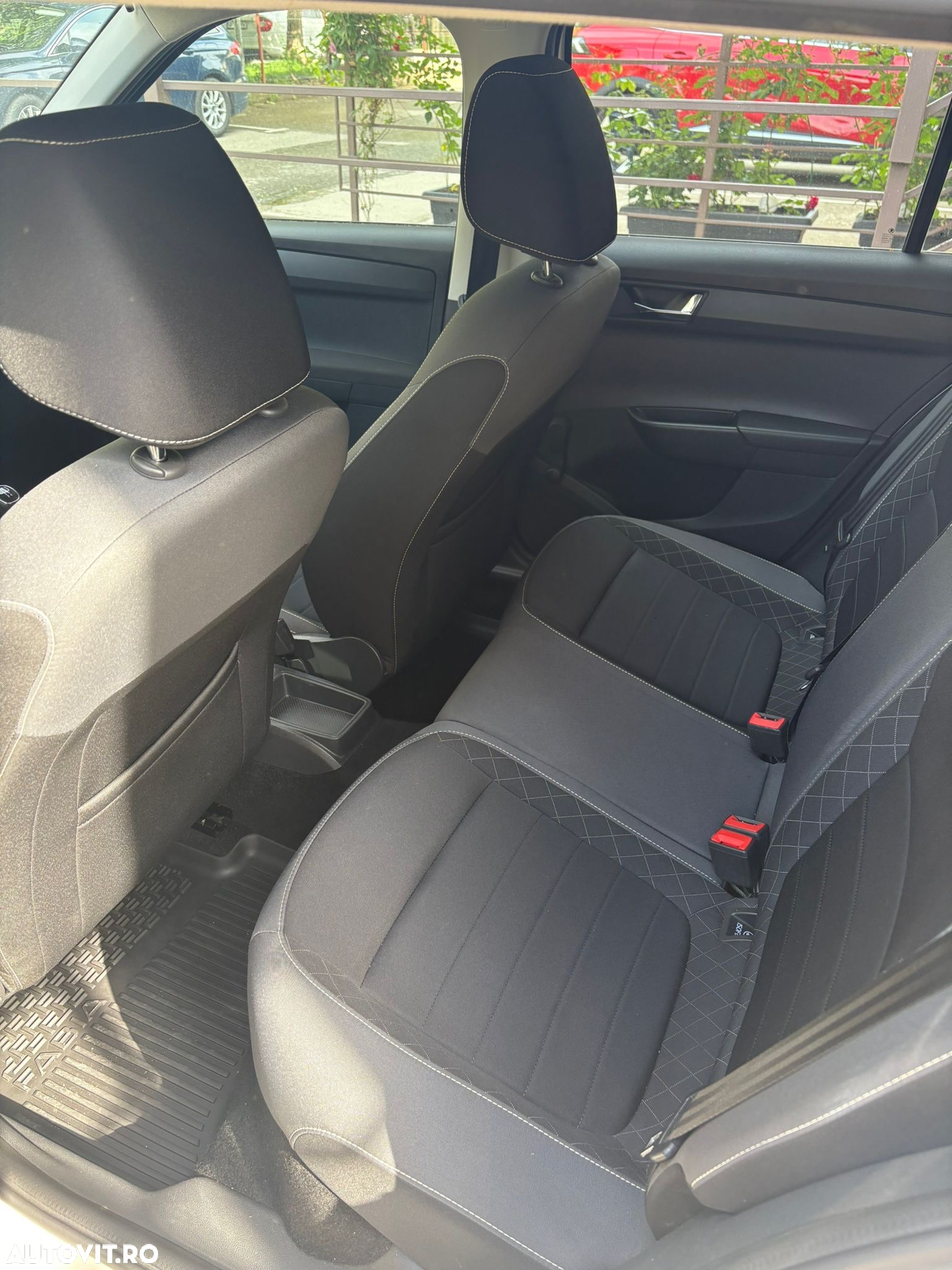 Skoda Fabia 1.0 TSI 95 CP Ambition - 9