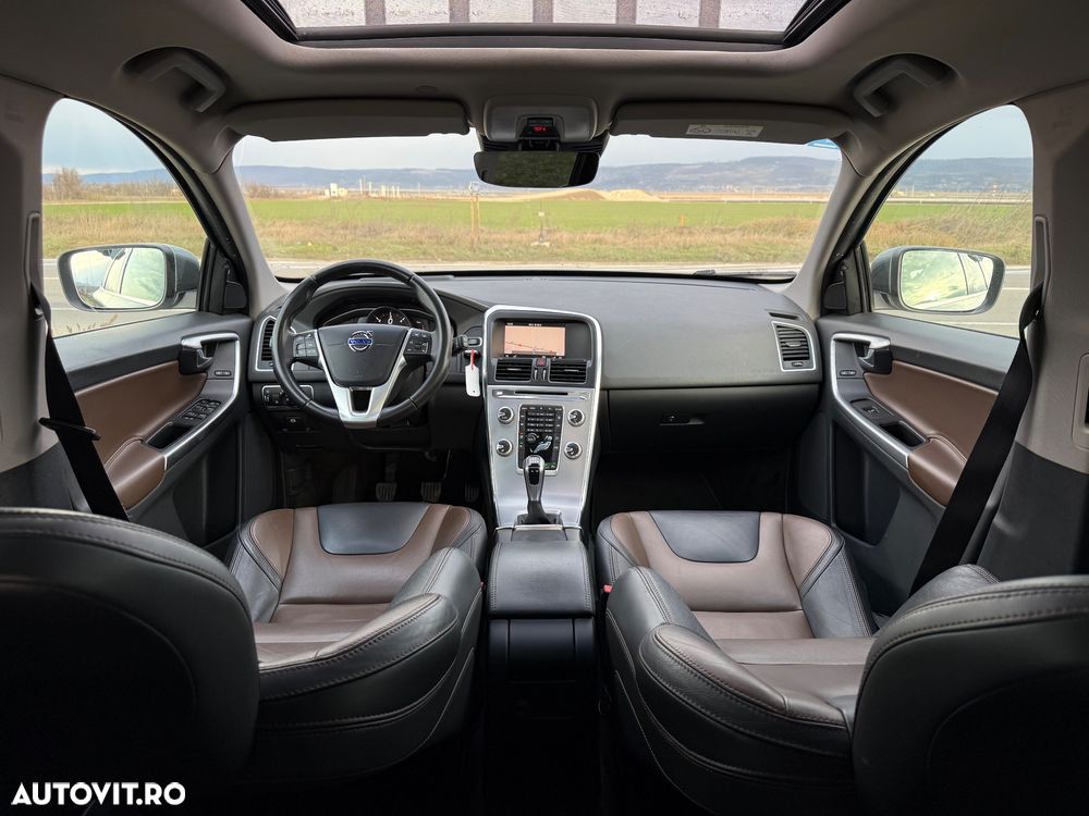 Volvo XC 60 D4 Momentum - 8