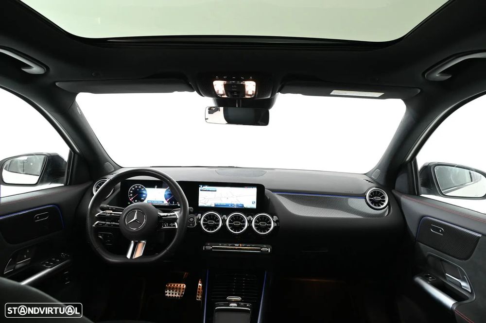 Mercedes-Benz GLA 200 d AMG Line - 20