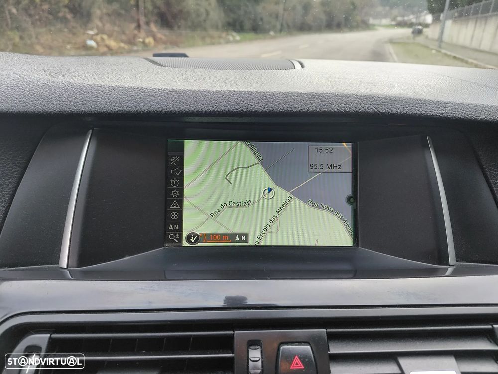 BMW 520 d Blue Performance - 14