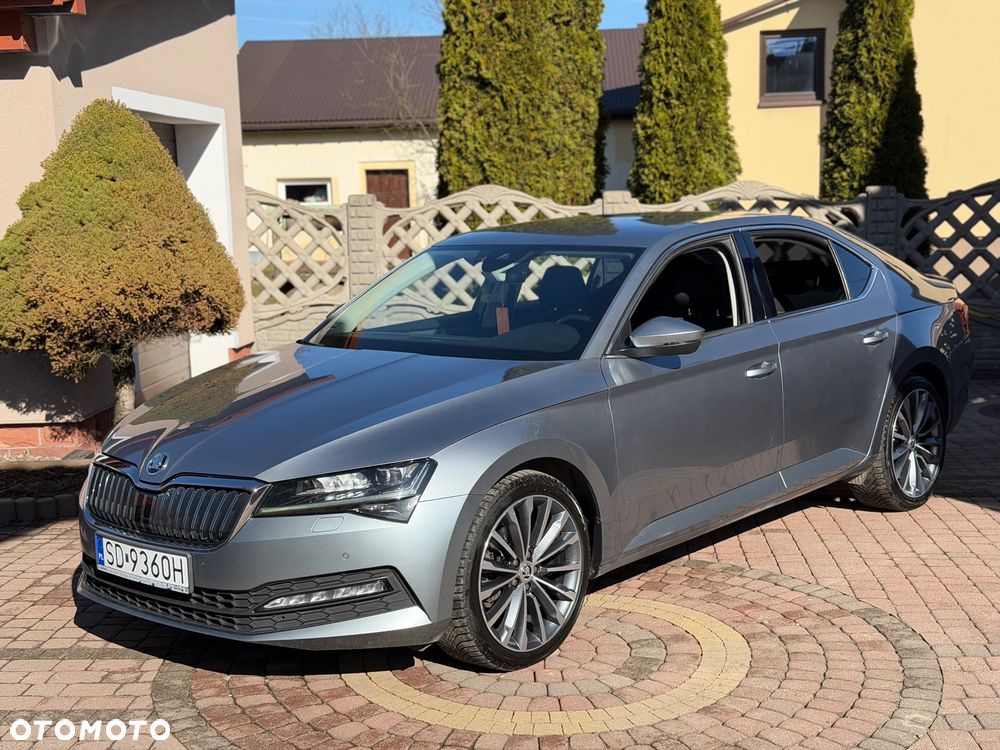 Skoda Superb 2.0 TDI SCR 4x4 Sportline DSG - 3