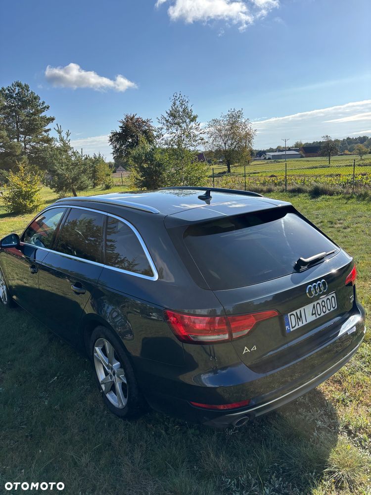 Audi A4 Avant - 11