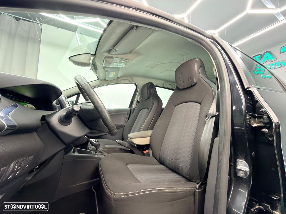 Renault Zoe (c/ Bateria) Life 40 Q90 - 15