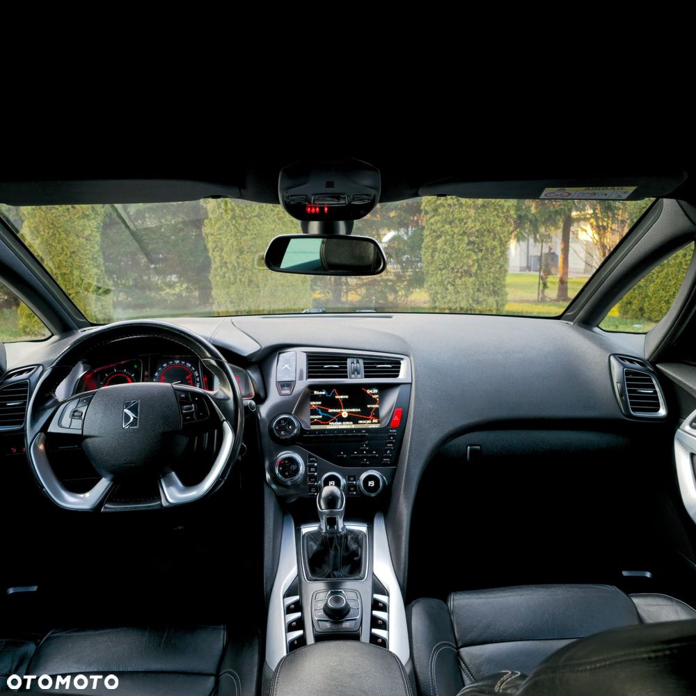 Citroën DS5 HDi 165 SportChic - 38