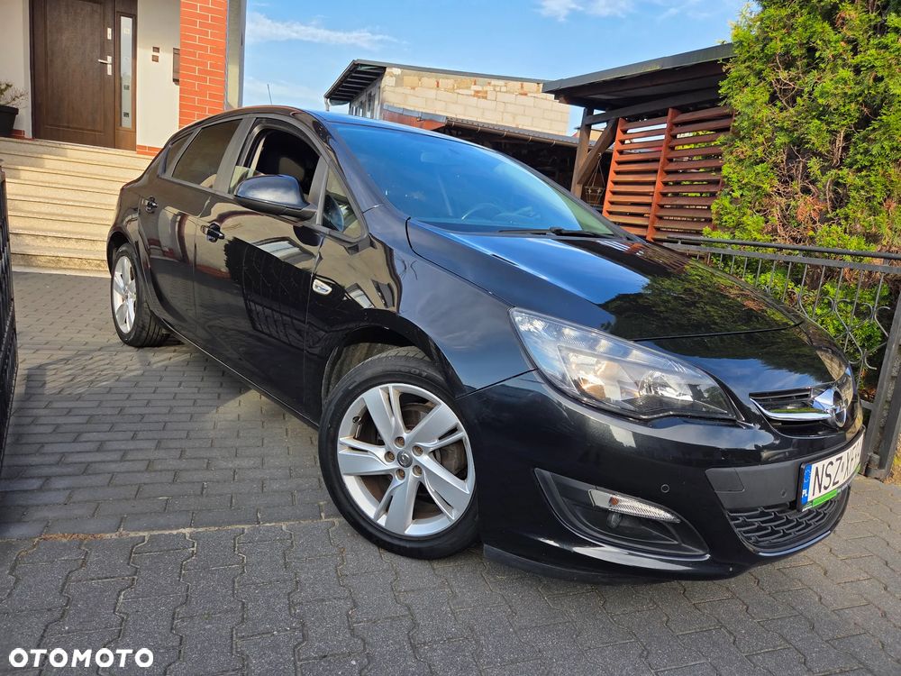 Opel Astra - 1