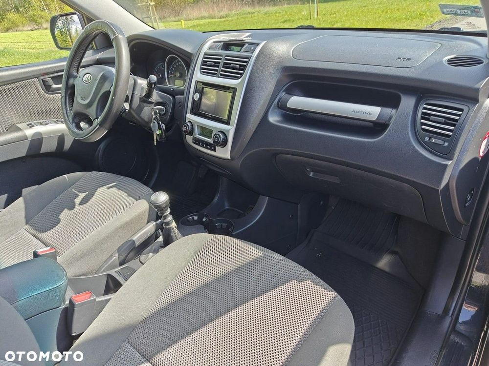 Kia Sportage - 12