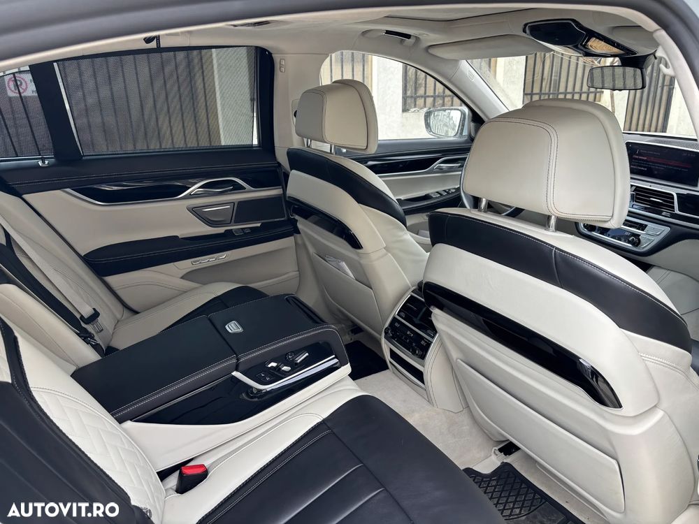 BMW Seria 7 740d xDrive - 13