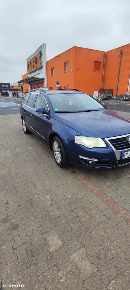 Volkswagen Passat - 2
