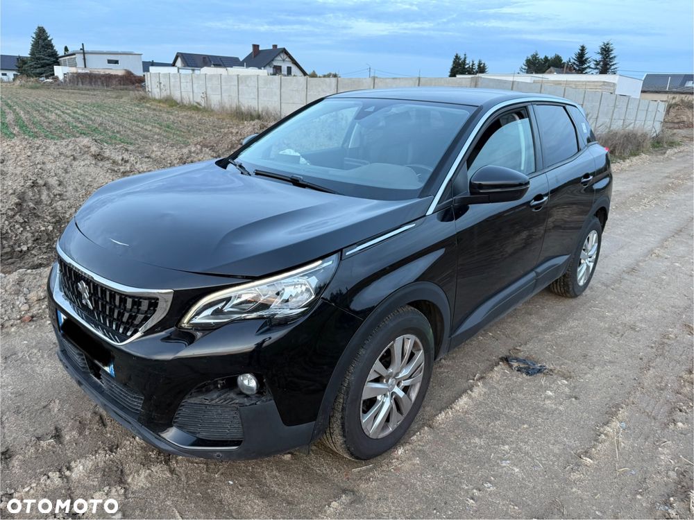 Peugeot 3008 1.6 BlueHDi Active S&S EAT6 - 31