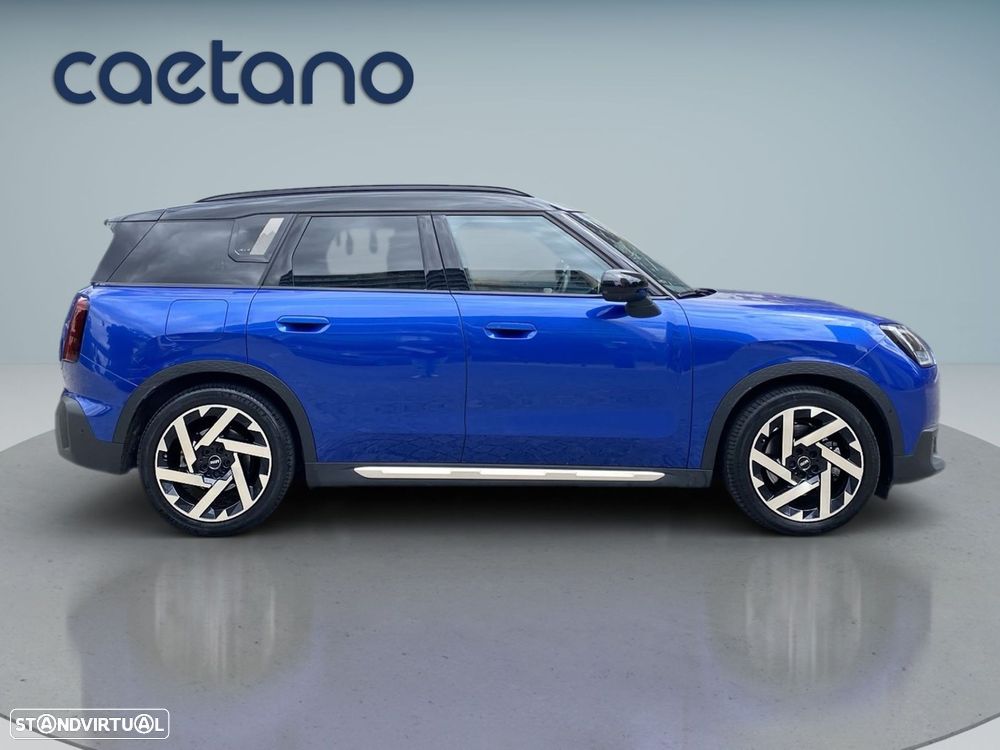 MINI Countryman SE Favoured XL - 26