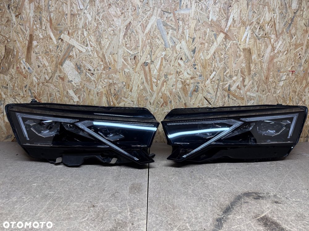 SKODA OCTAVIA IV LEWA PRAWA LAMPA PRZÓD 5E4941036 5E4941035 LIFT FULL LED