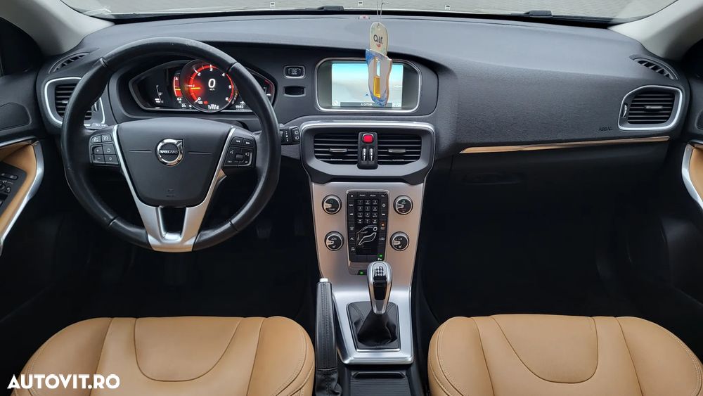 Volvo V40 - 7