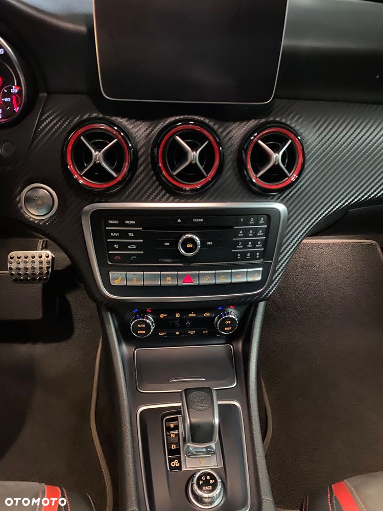 Mercedes-Benz Klasa A AMG 45 4-Matic - 10