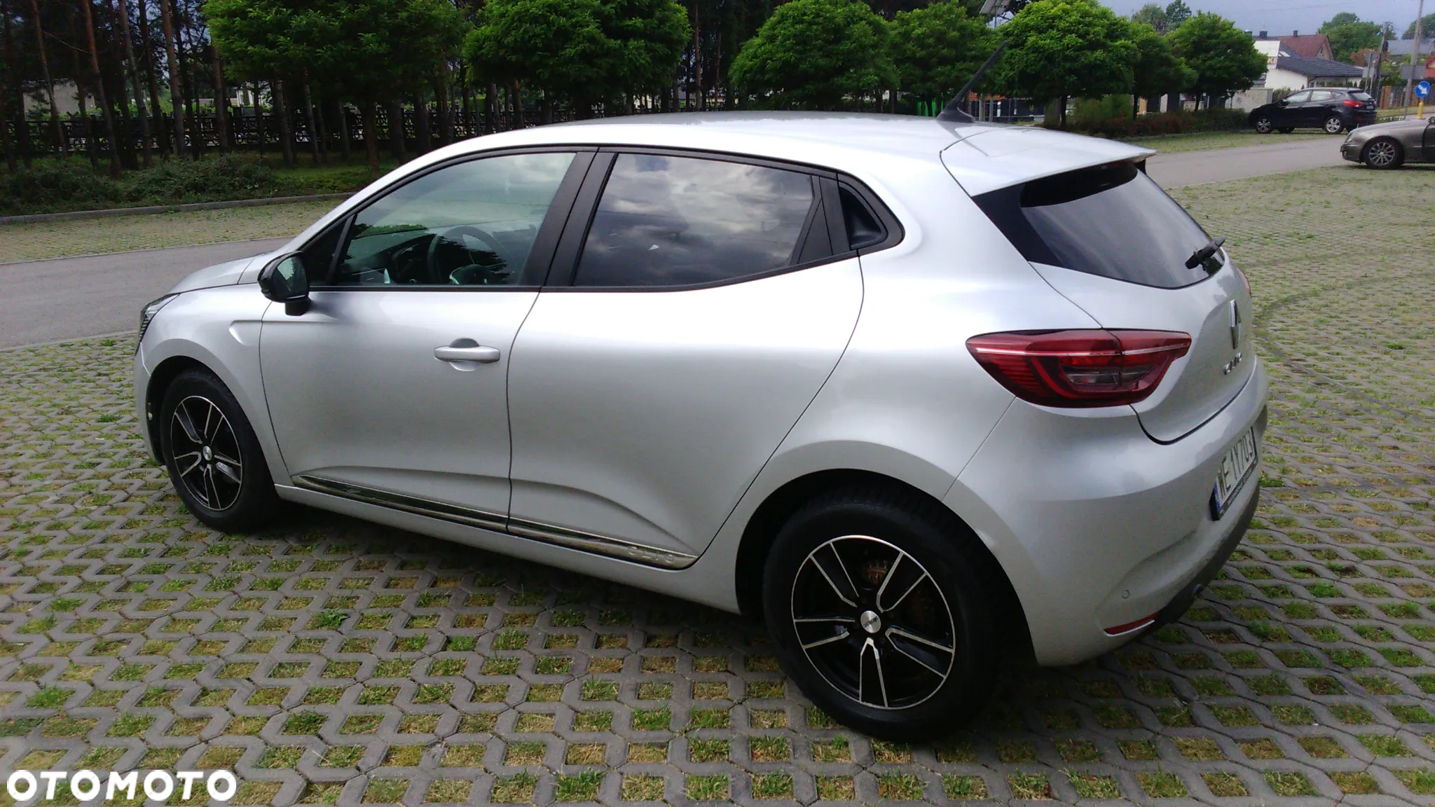 Renault Clio 1.0 TCe Intens - 10