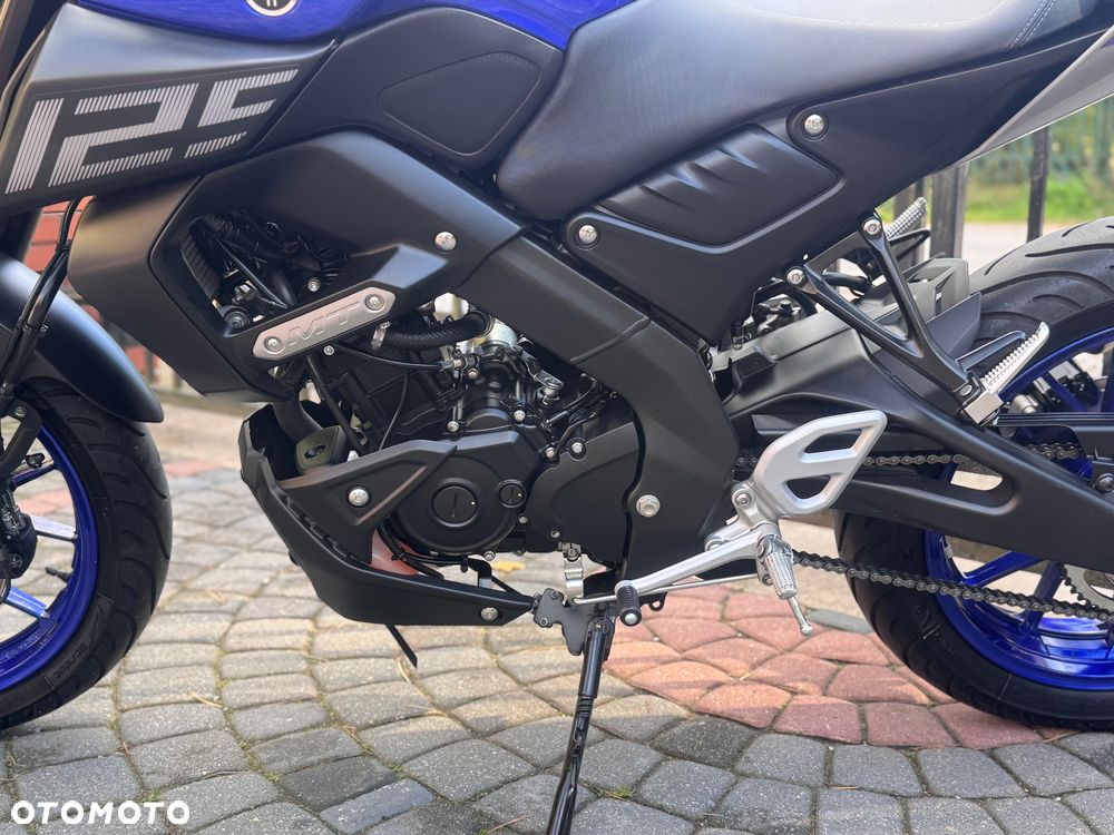 Yamaha MT - 16