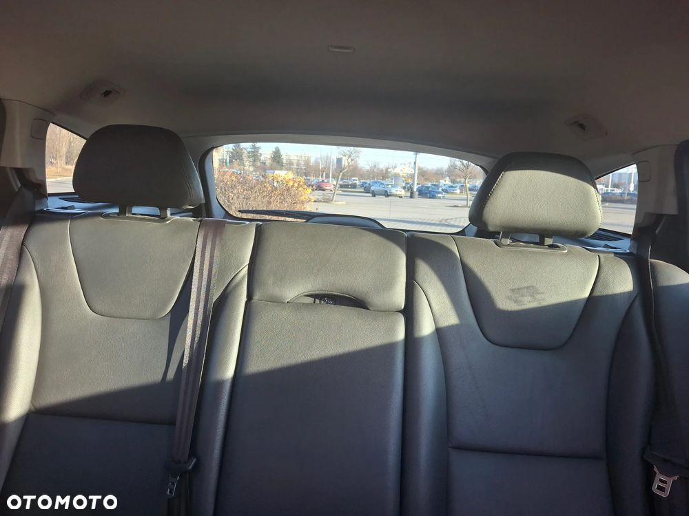 Volvo V60 D3 Drive-E Momentum - 28