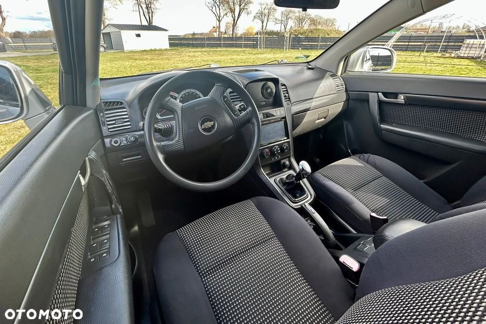 Chevrolet Captiva 2.0 d LS - 9