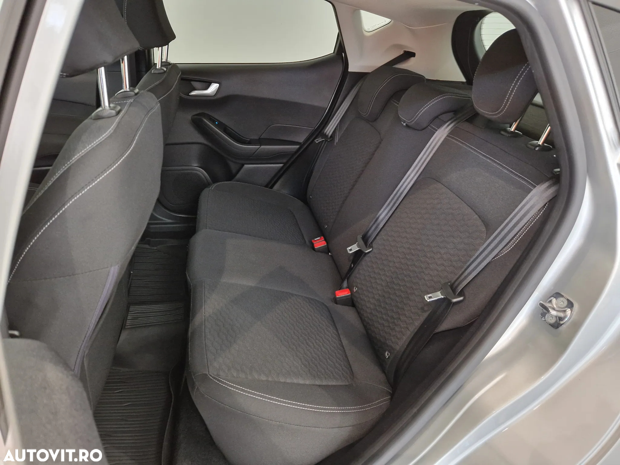 Ford Fiesta 1.0 EcoBoost 7DCT mHEV Titanium - 14