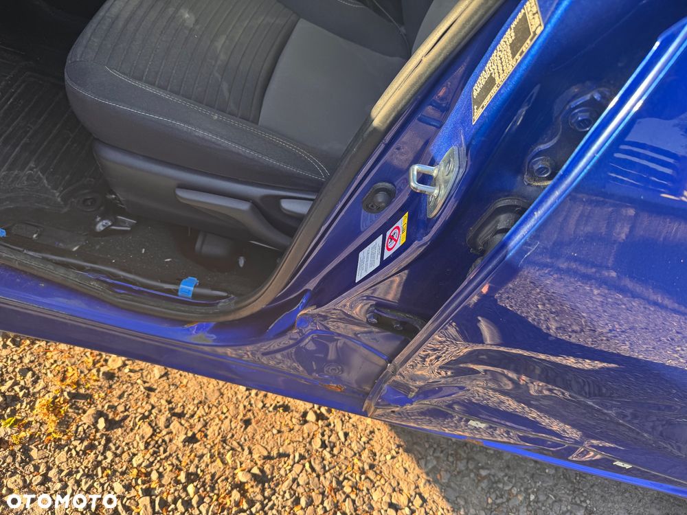 Toyota Yaris Hybrid 100 Premium - 35
