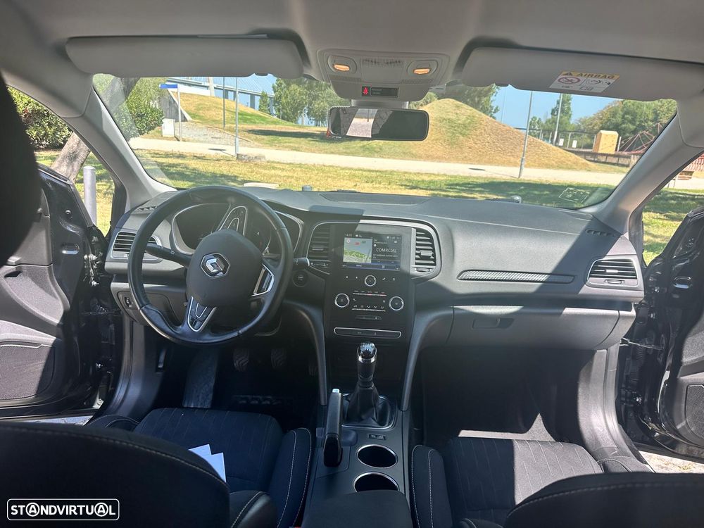 Renault Mégane 1.5 Blue dCi Limited - 8