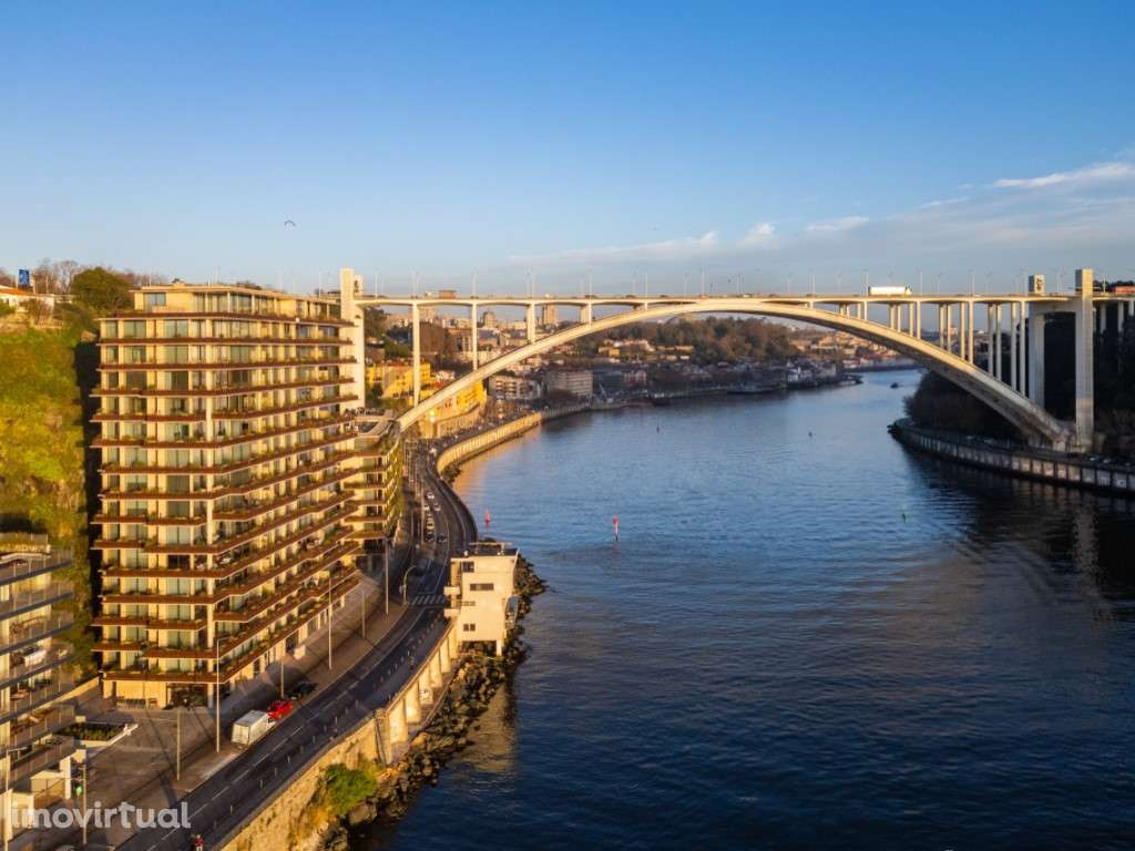 Sumptuoso T3 novo em frente ao Rio Douro - Grande imagem: 4/55