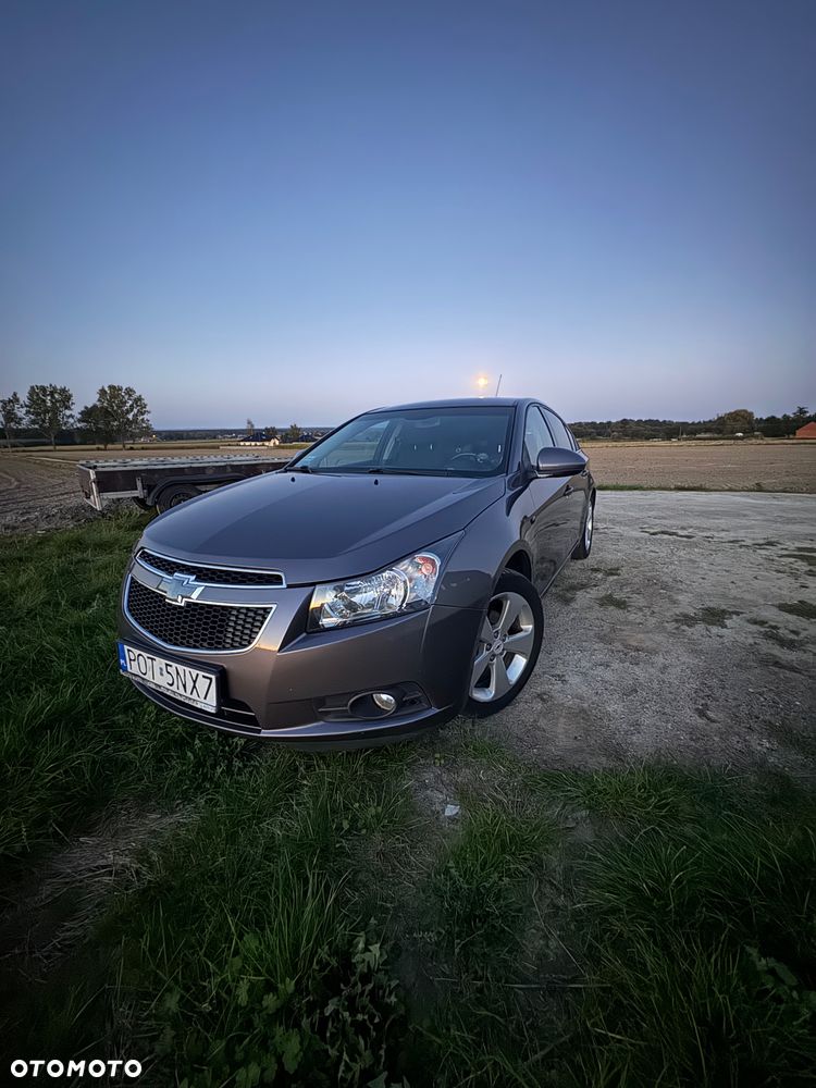 Chevrolet Cruze 1.8 LTZ - 1